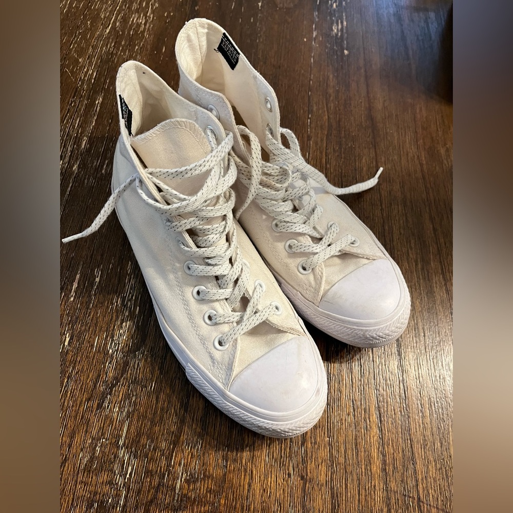 Converse Chuck Taylor all star high top white sneakers womens 10 men’s 8